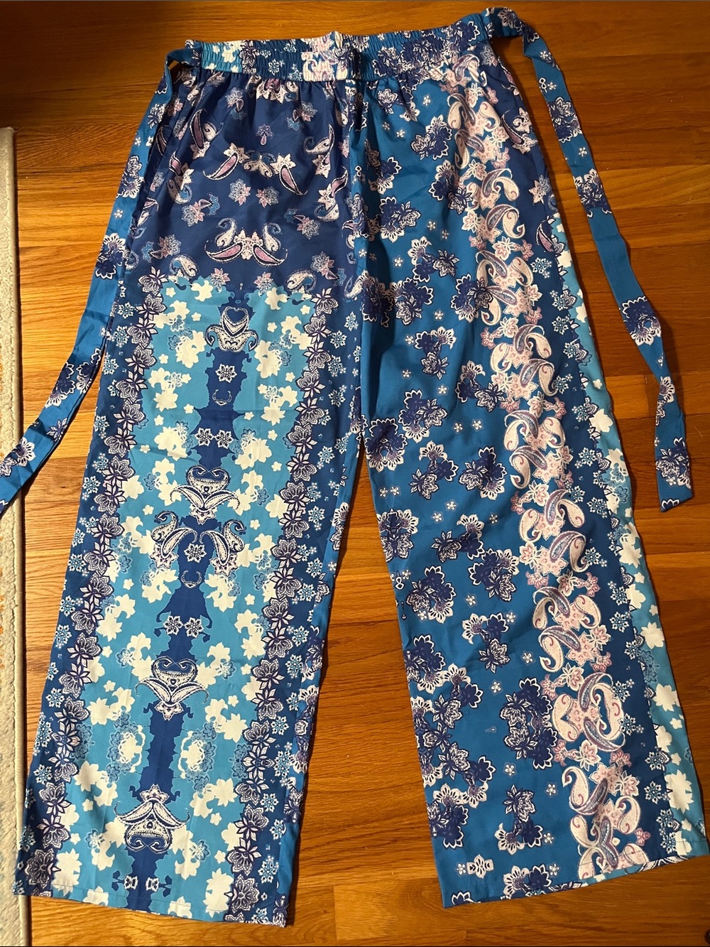 T.J.Maxx Navy Blue Paisley Lounge Pants with Light Pink Accents
